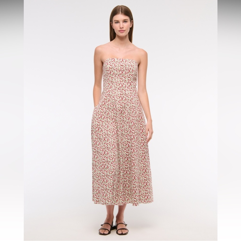 The A&F Mila Strapless Midi Dress